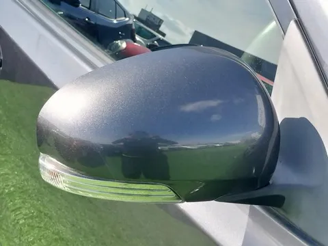 Toyota iQ