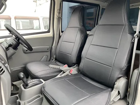 Mitsubishi Minicab Van