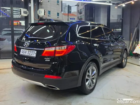 Hyundai Grand Santa Fe (Maxcruz)