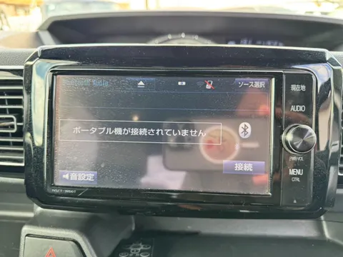 Toyota Pixis Mega