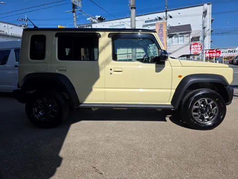 Suzuki Jimny Nomade