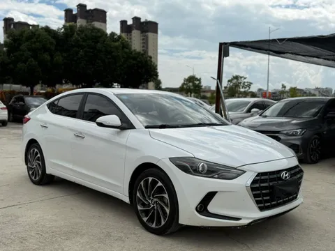 Hyundai Elantra (Avante)