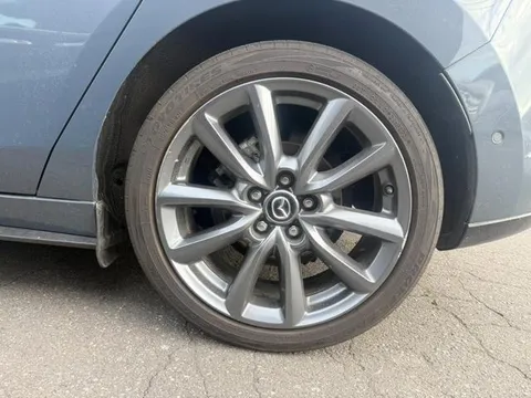 Mazda MAZDA3 Fastback