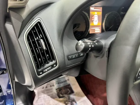 Infiniti Q50L