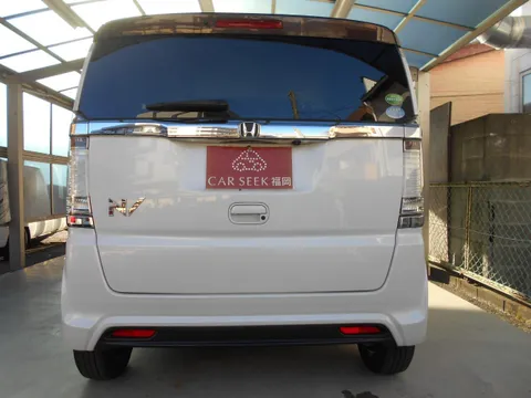 Honda N-BOX Slash