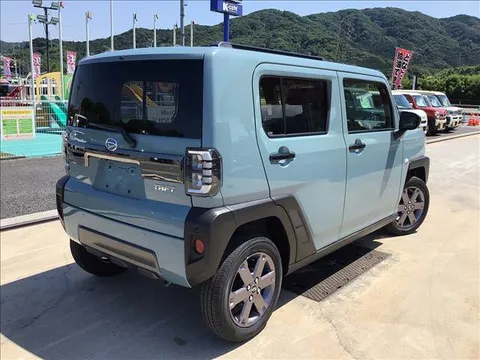 Daihatsu Taft