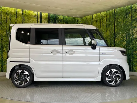 Suzuki Spacia Custom
