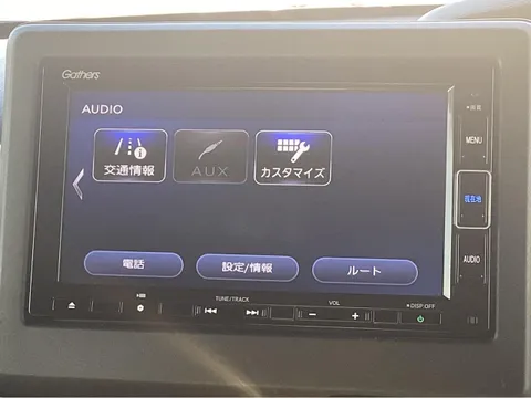 Honda N-BOX Custom
