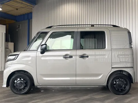 Suzuki Spacia Base
