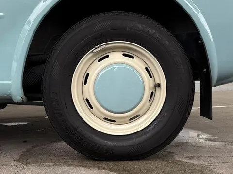 Nissan Pao