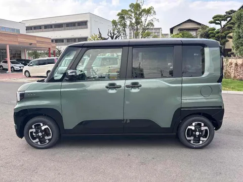 Mitsubishi Delica Mini