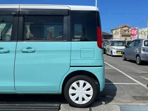 Suzuki Spacia