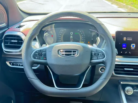 Geely Coolray (Binyue)