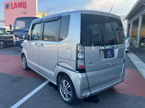 Honda N-BOX Plus