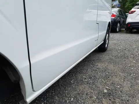 Mitsubishi Minicab Van