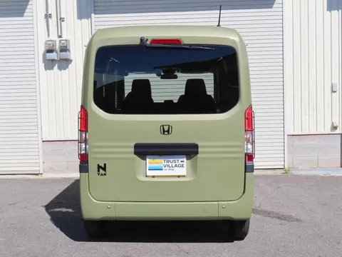 Honda N-VAN Plus Style