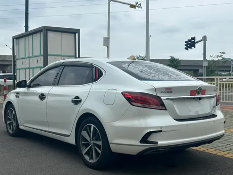 MG MG6