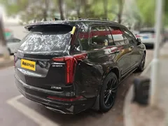 Cadillac XT6