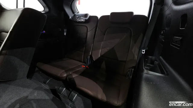Hyundai Grand Santa Fe (Maxcruz)