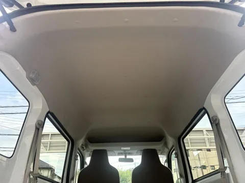 Mitsubishi Minicab Van