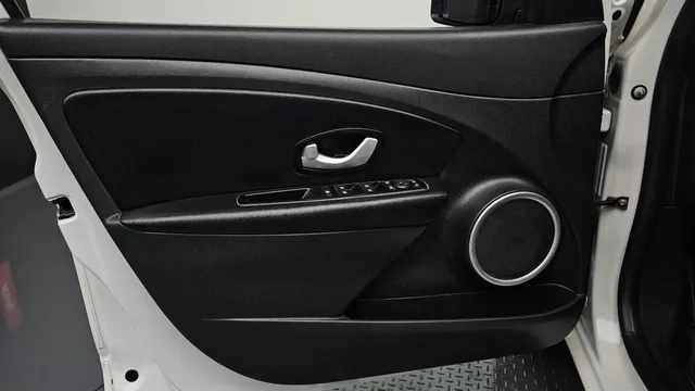 Renault SM3