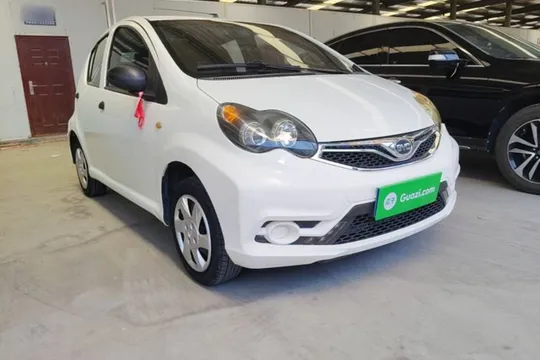 BYD F0