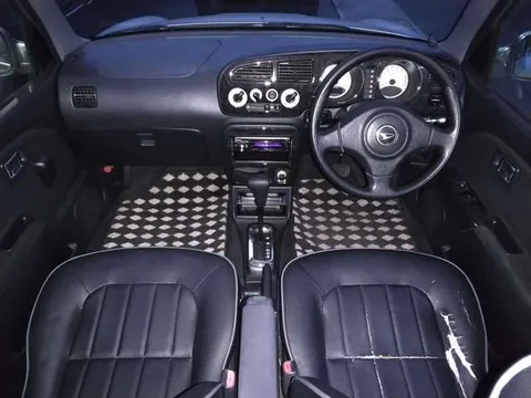 Daihatsu Mira Gino