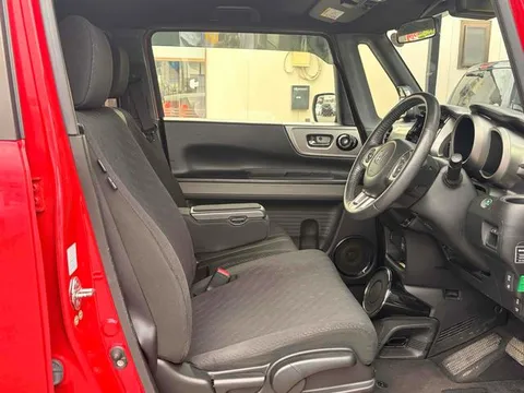 Honda N-BOX Slash