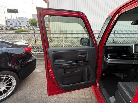Suzuki Spacia Custom