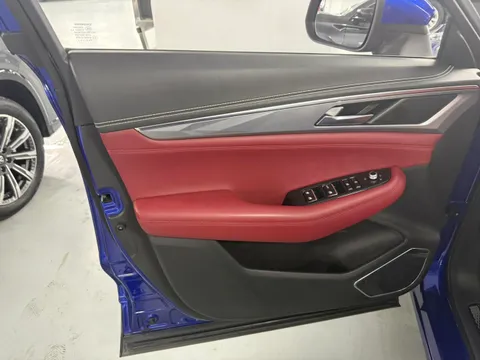 Changan CS85