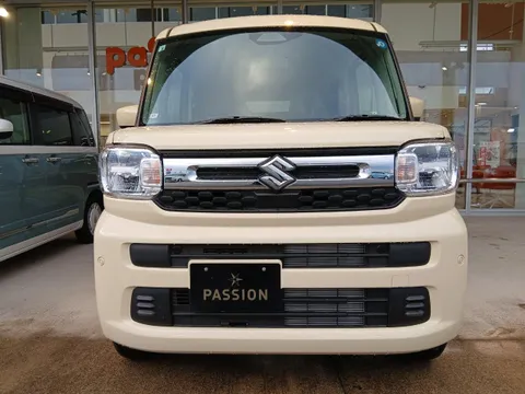 Suzuki Spacia