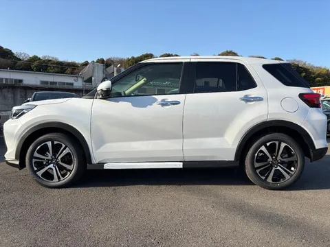 Daihatsu Rocky
