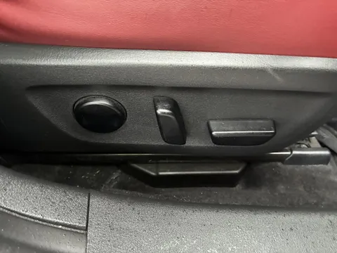 Mazda MAZDA3 Fastback