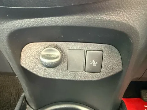 Toyota Yaris (Vitz)