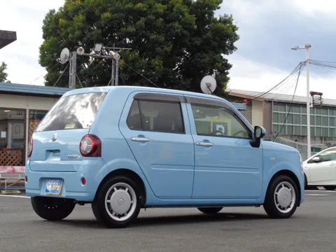 Daihatsu Mira Tocot