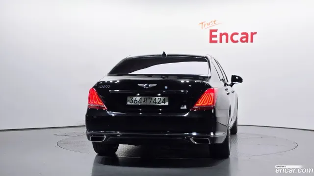 Genesis G90 (EQ900)