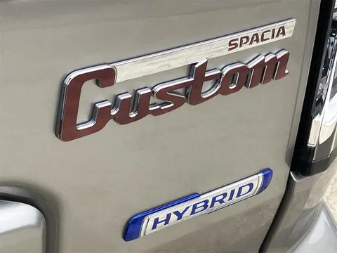 Suzuki Spacia Custom