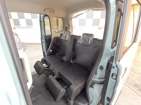 Suzuki Spacia Gear