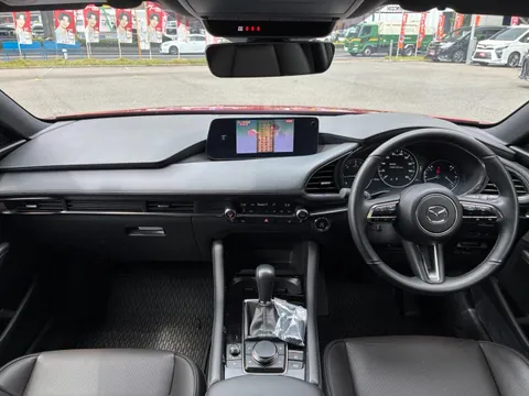 Mazda MAZDA3 Fastback