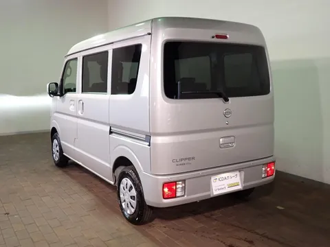 Nissan Clipper