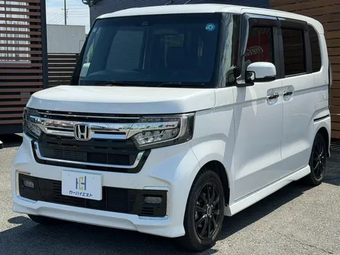 Honda N-BOX Custom