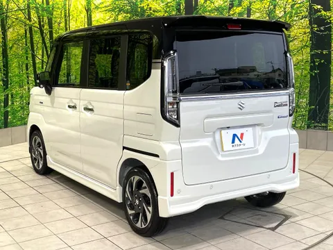 Suzuki Spacia Custom