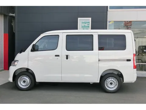 Toyota TownAce Van