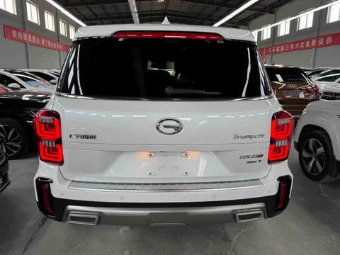 Gac GS8