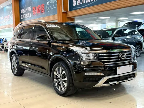 Gac GS8
