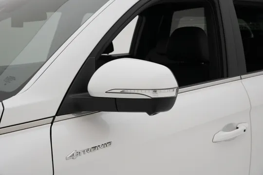 SsangYong Rexton Sports Khan