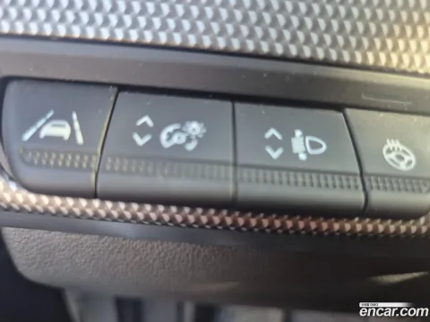 Renault XM3