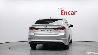 Hyundai Elantra (Avante)