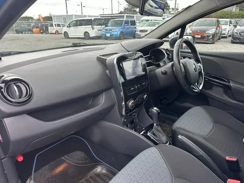 Renault Lutecia