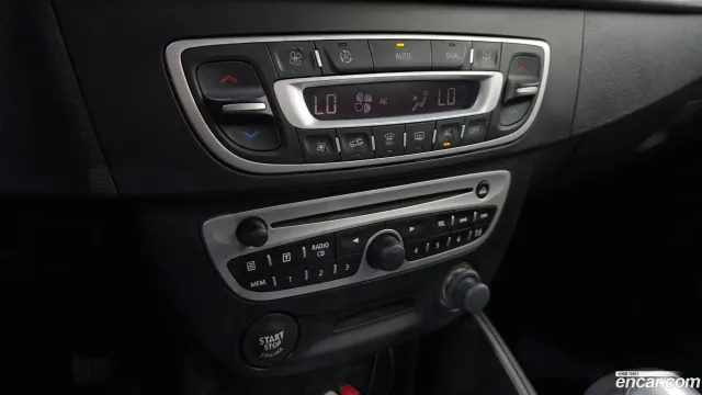 Renault SM3